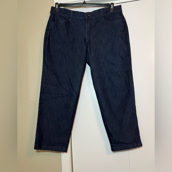 Lee Jeans Women’s Size 16WP Blue Straight Leg - Picture 2 of 7